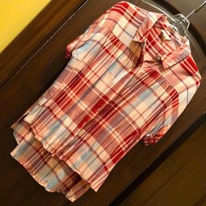 Short sleeve plaid shirt